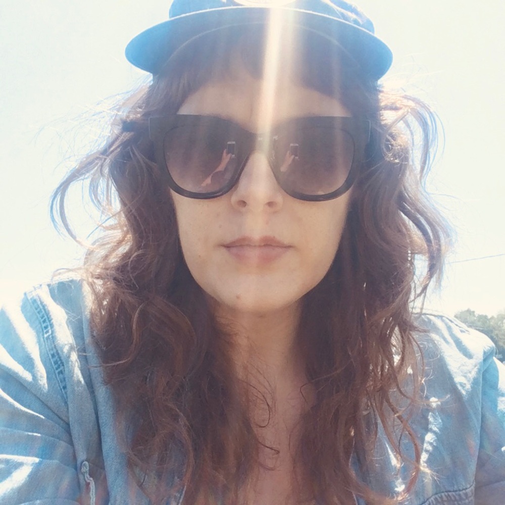 Meet your Posher, Alexandra